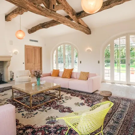 ヴィラ Suzana - New In Valmer *