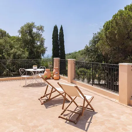 Suzana - New In Valmer ラ・クロワ・ヴァルメ