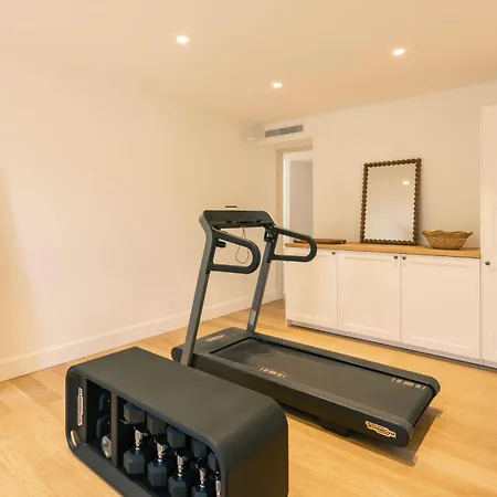 Suzana - New In Valmer ラ・クロワ・ヴァルメ